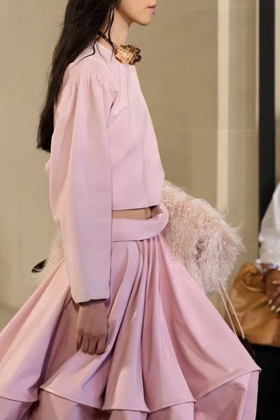 Look 23